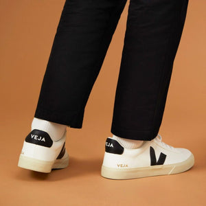 Veja Campo Leather White Black